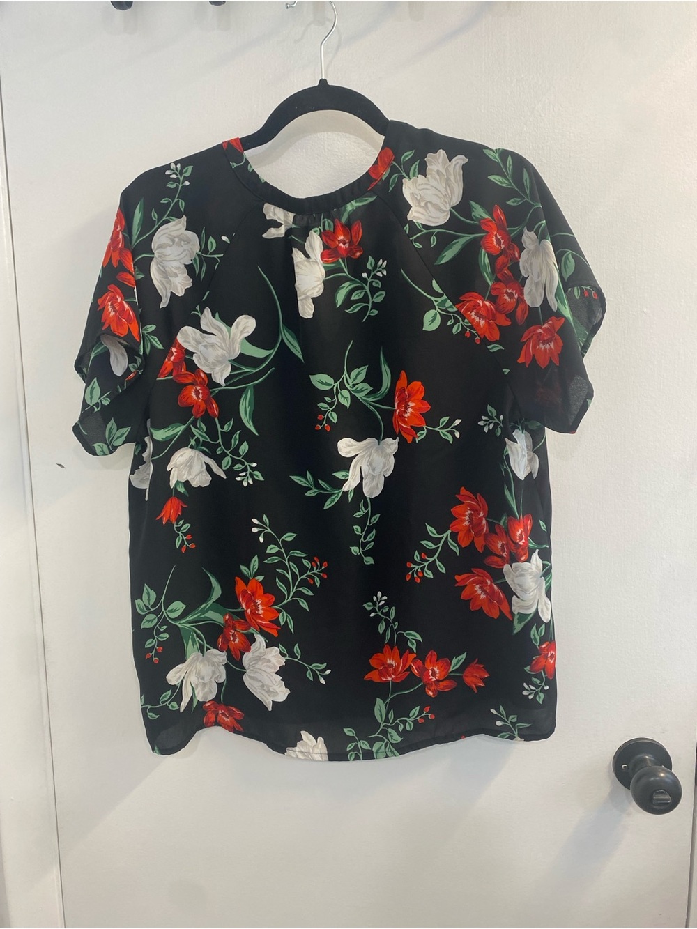 Old Navy Petite Large Black Floral Blouse with Red & White Blooms